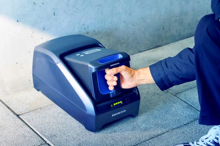 Honda charging dock for electric scooters